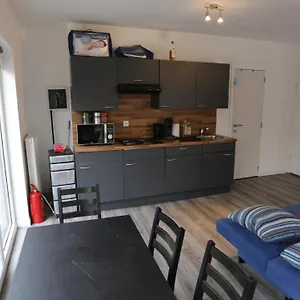  Appartement Studio 200 Meters From Central Station